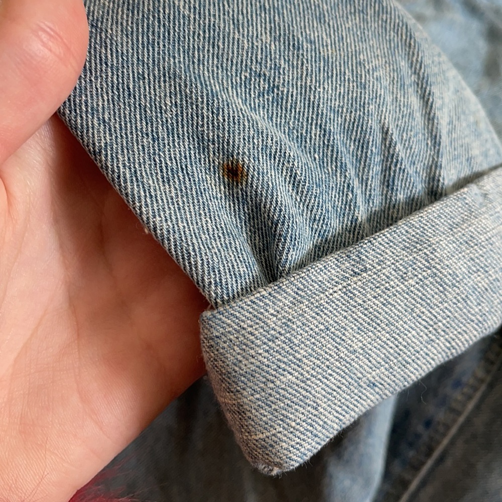 Boohoo High Waisted Distressed Jeans - Picture 7 of 7